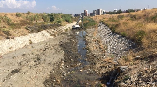 Karaçay Deresi’nde 2 KM’lik Dere Temizliği Yapıldı