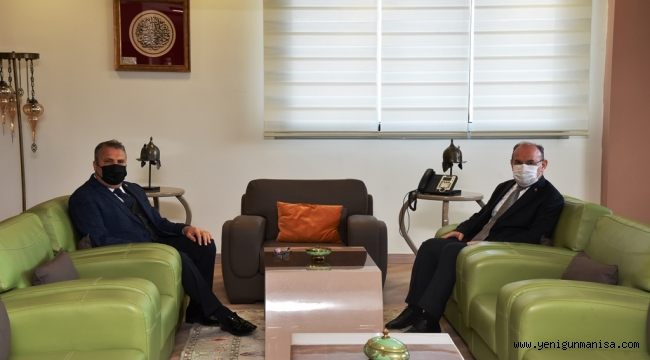 Vali Karadeniz, Yunusemre Belediye Başkanı Çerçi’yi Ziyaret Etti