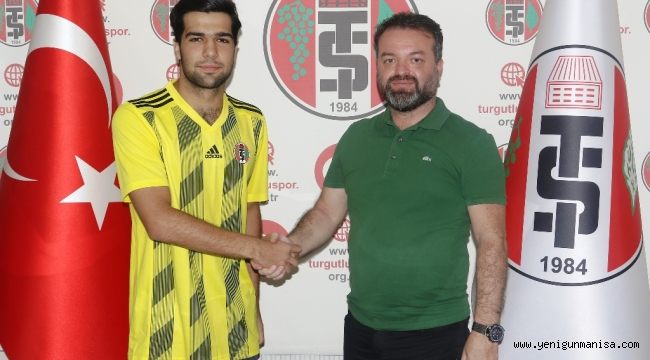 Mustafa Emirhan Özyaşar Turgutlusporda