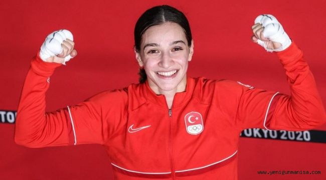Buse Naz Çakıroğlu gümüş madalyayı aldı