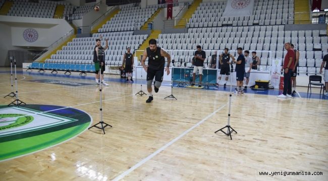 Manisa’nın Dev Adamları Yeni Sezona Sıkı Hazırlanıyor