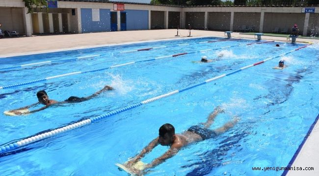 ŞEHZADELER BELEDİYESİ YAZ SPOR OKULLARI SONA ERDİ