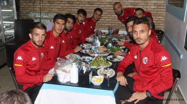 Başkan Çetin Akın’dan Turgutluspora Moral Yemeği