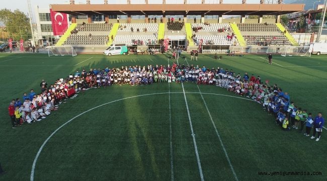 Başkan Ergün, Manisa FK Futbol Şenliği