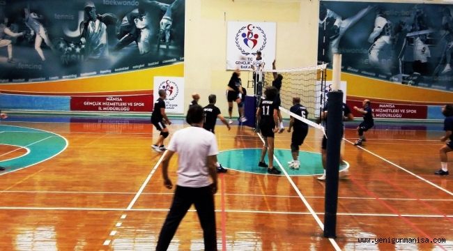 VOLEYBOL ATATÜRK VETERANLAR KUPASI BAŞLIYOR 