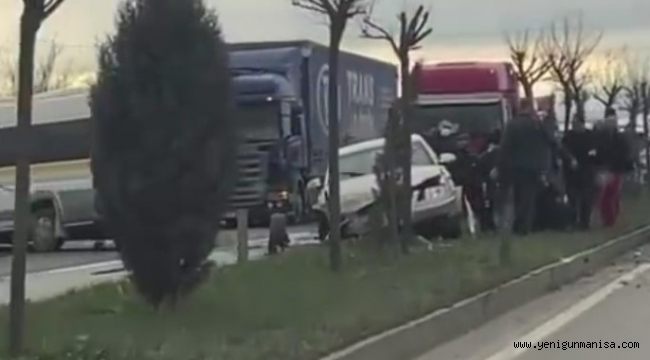 Manisa çevre yolunda trafik kazası!