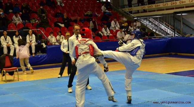 YUNUSEMRELİ YILDIZ TAEKWONDOCULAR MADALYALARA AMBARGO KOYDU