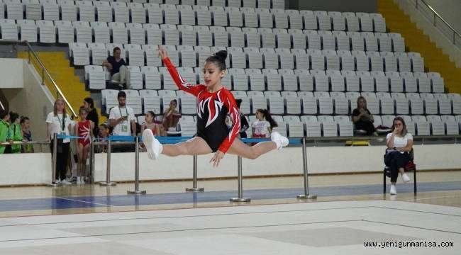 Aerobik Cimnastik CimnastLig 1. Hafta Müsabakaları Manisa’da yapıldı