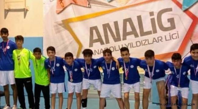 MANİSA ERKEK HENTBOL TAKIMI ANALİG