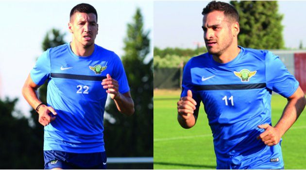 Akhisar Belediyespor, 2 Oyuncuyu Kadrodan Çıkardı