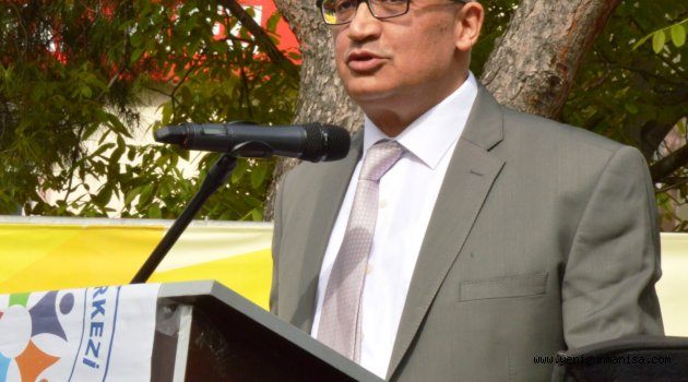 CBÜ DE YENİ REKTÖR AHMET ATAÇ OLDU