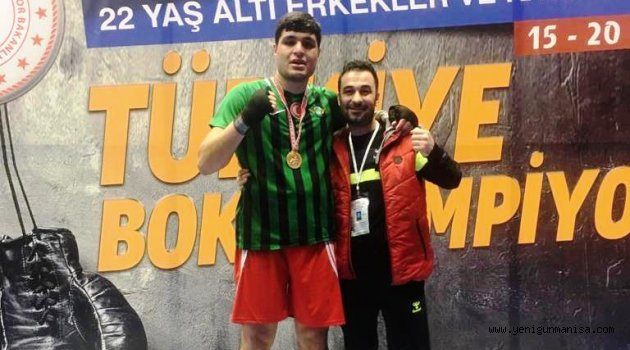 DENİZ GÜNGÖR“BOKSTA TÜRKİYE ŞAMPİYONU”