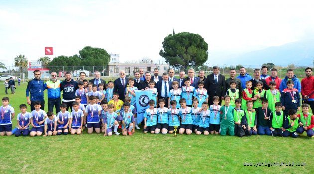 Manisa 2. Geleneksel İlkokullar futbolla buluşuyor etkinliği Yapıldı