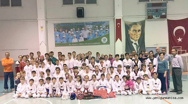 SARUHANLILI TAEKWONDOCULAR KUŞAK SINAVI HEYECANI YAŞADI